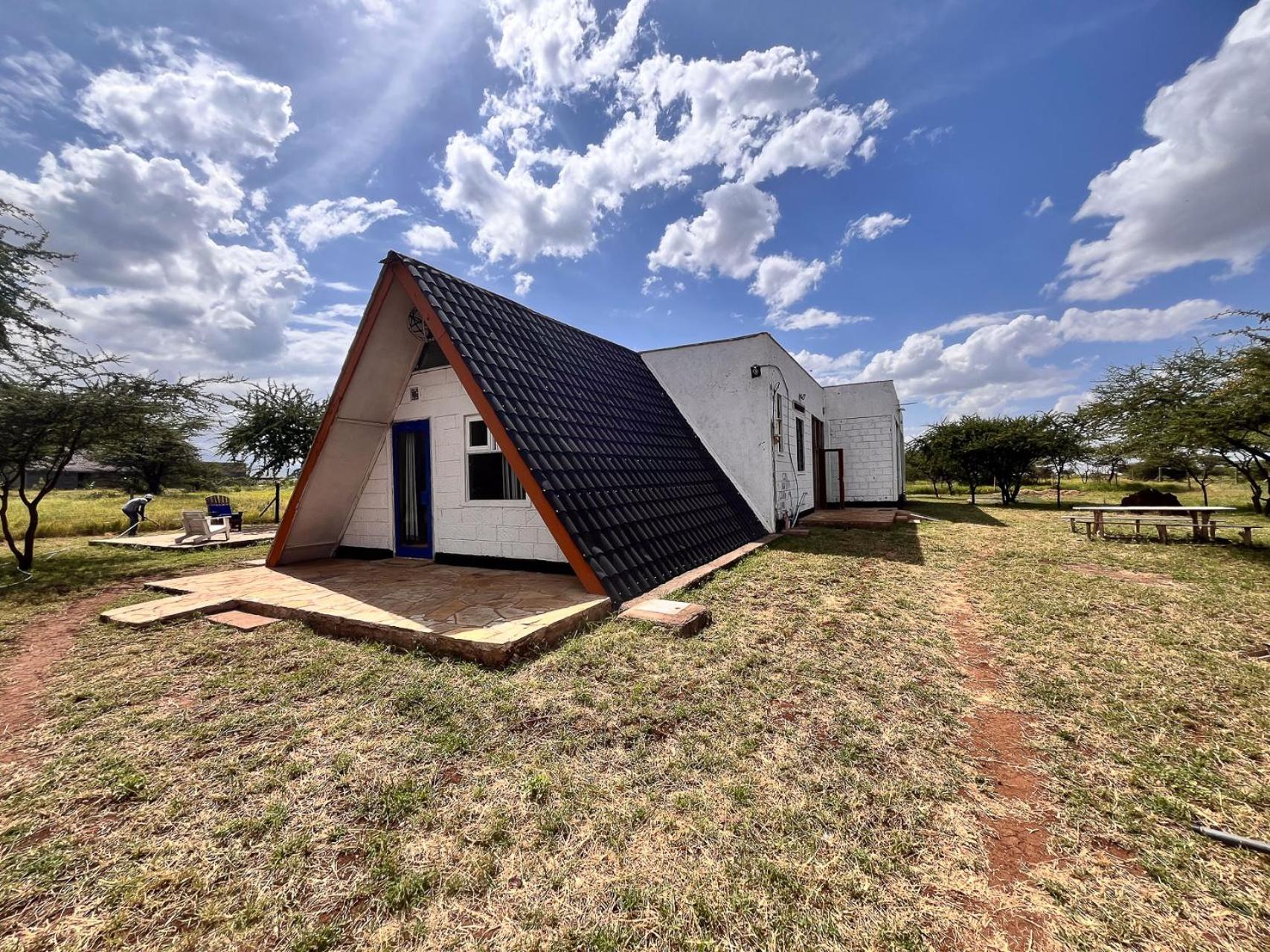 Amboseli Glass House Oloitokitok Esterno foto